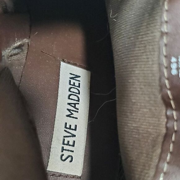 Steve Madden Light Brown Taupe Ankle Suede Booties - Picture 7 of 7